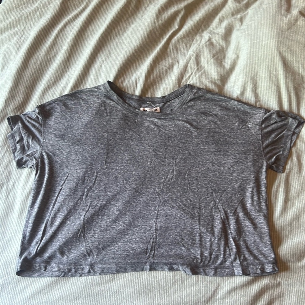 Madewell Rivet & Thread tri blend crop tee